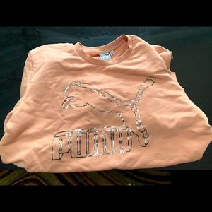 Pull over puma sweatshirt